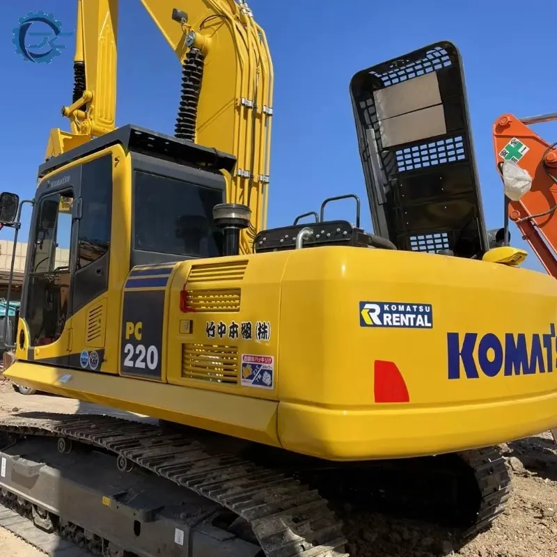 Durable Second hand Komatsu 220 Crawler Excavator Good Condition Engineering Machinery for Global Export