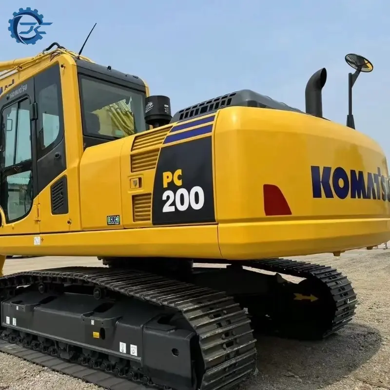High Performance Used Komatsu 200-8 Medium Crawler Digger Original Construction Machinery for Bulk Purchase