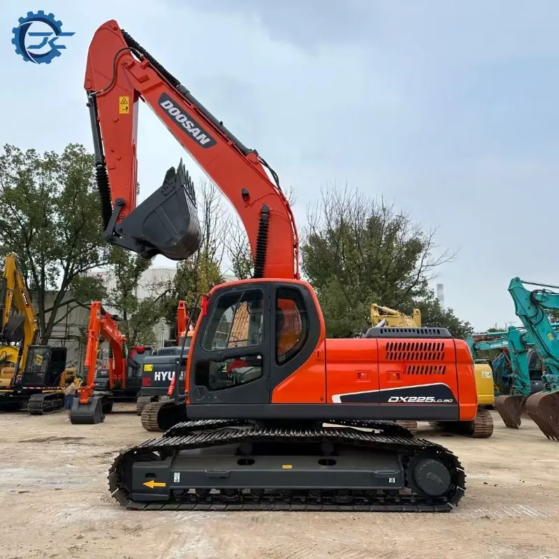 Original Used DOOSAN 225 Medium Crawler Excavator High Performance Construction Equipment for Global Sale